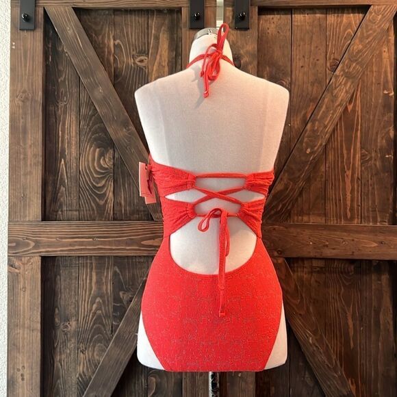 NWT Jessica Simpson  Standard Ruched Front Halter Neck One Piece Swimsuit - Picture 7 of 12